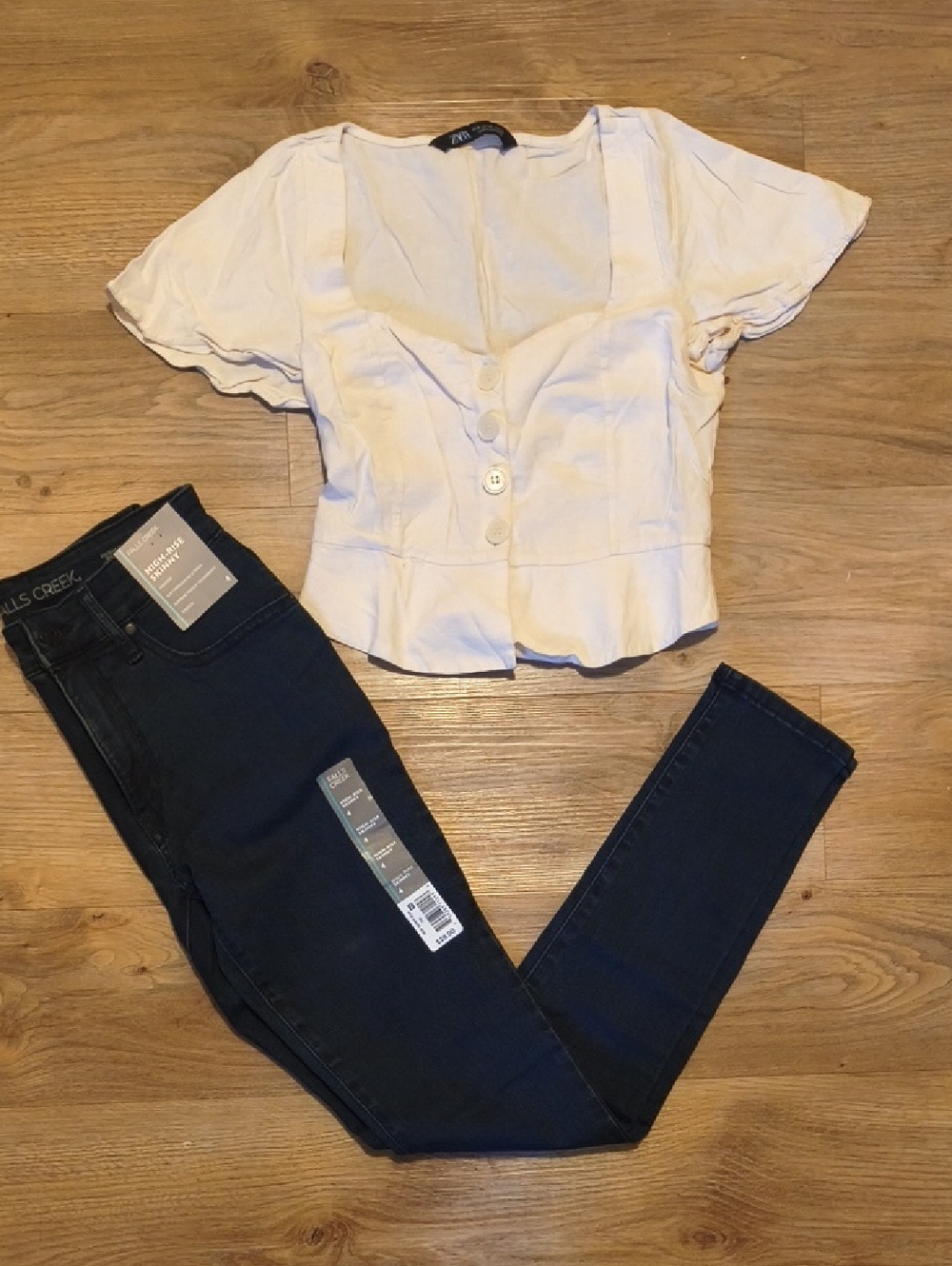 White Short Sleeve Blouse And NWT Jeans